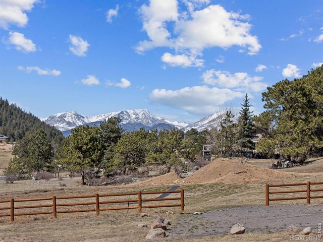 582 Meadowview Drive, Estes Park, CO 80517