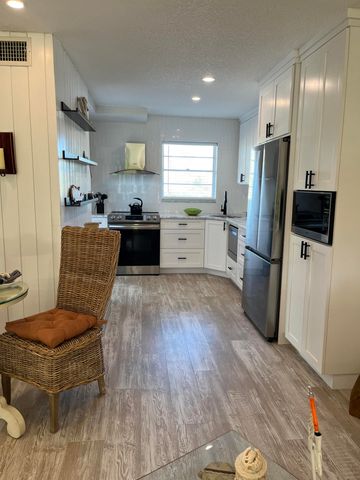 18081 SE Country Club Drive 293, Jupiter, FL 33469