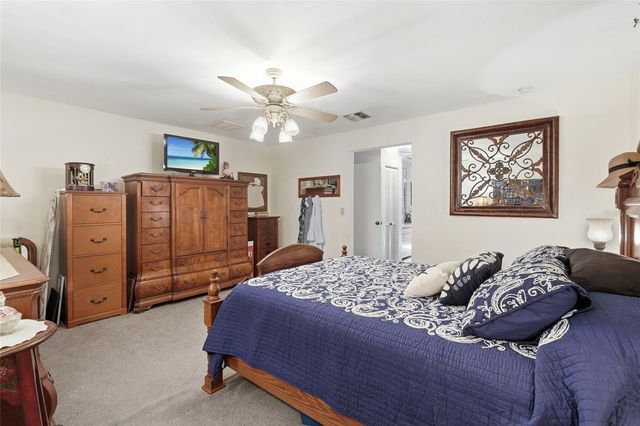 18441 ORANGECREST COURT, Lehigh Acres, FL 33936
