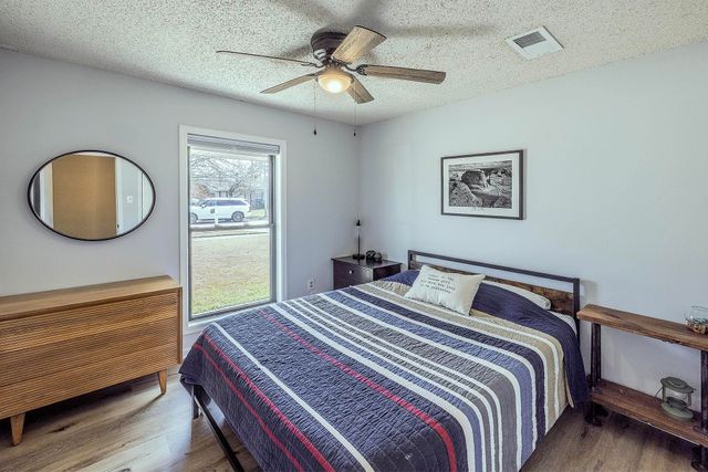 313 Louis Dr, Houma, LA 70364