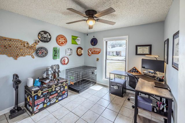 313 Louis Dr, Houma, LA 70364