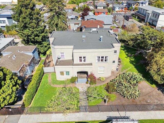 1036 60th Street, Oakland, CA 94608