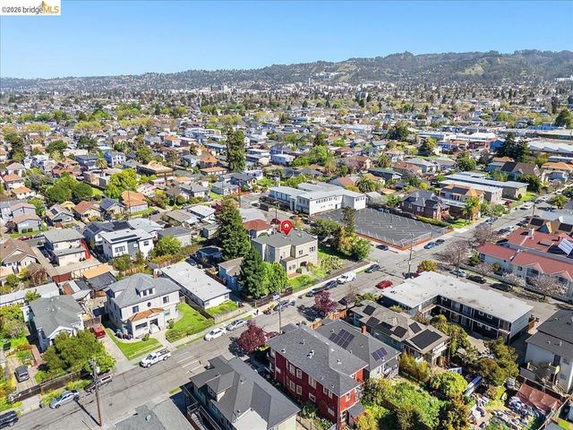 1036 60th Street, Oakland, CA 94608