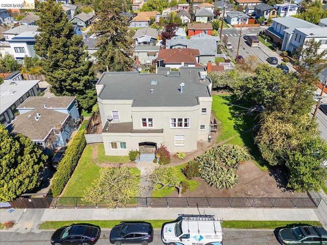 1036 60th Street, Oakland, CA 94608