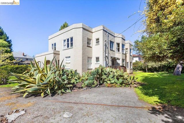 1036 60th Street, Oakland, CA 94608