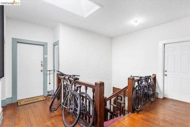 1036 60th Street, Oakland, CA 94608