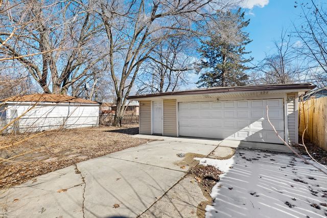 15539 Minerva Avenue, Dolton, IL 60419