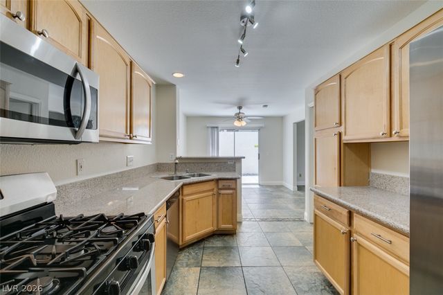 200 Luninborg Street, Henderson, NV 89074