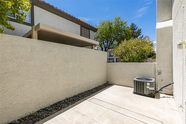 200 Luninborg Street, Henderson, NV 89074