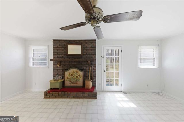 4045 Paul Samuel Road NW, Kennesaw, GA 30152