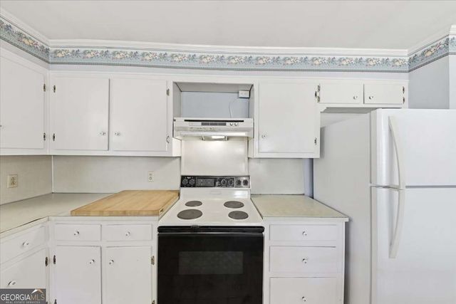 4045 Paul Samuel Road NW, Kennesaw, GA 30152