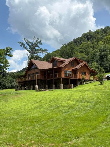 110 Dairy Farm Road, Manchester, KY 40962