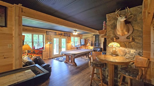 110 Dairy Farm Road, Manchester, KY 40962