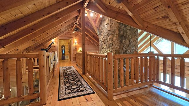 110 Dairy Farm Road, Manchester, KY 40962