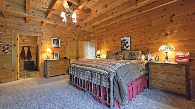 110 Dairy Farm Road, Manchester, KY 40962