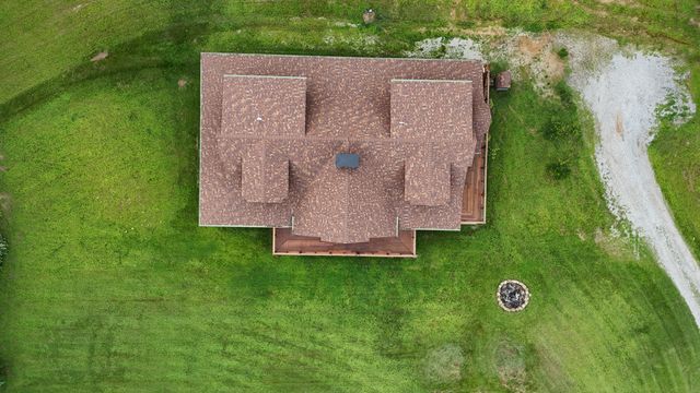 110 Dairy Farm Road, Manchester, KY 40962