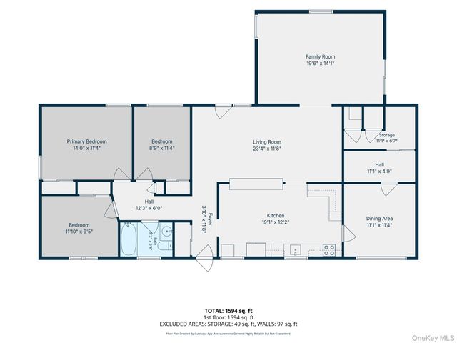 26 Huxley Lane, Ronkonkoma, NY 11779