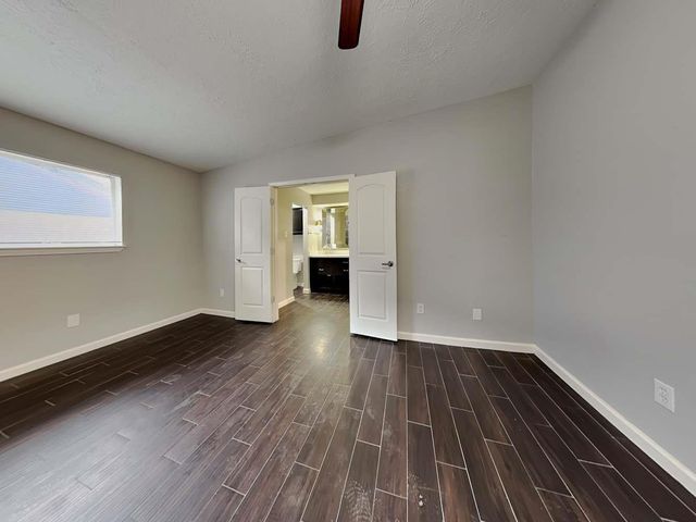 12914 Foxburo Drive, Houston, TX 77065