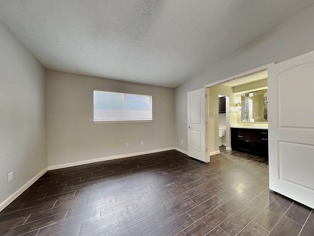 12914 Foxburo Drive, Houston, TX 77065