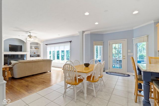 4763 Woods Edge Drive, Zionsville, IN 46077