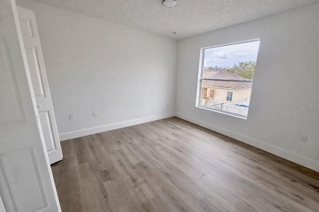 563 BRISTOL CIRCLE, Kissimmee, FL 34758