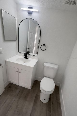 563 BRISTOL CIRCLE, Kissimmee, FL 34758