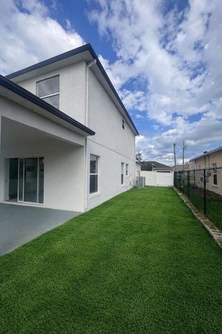 563 BRISTOL CIRCLE, Kissimmee, FL 34758