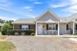 2887 Florence Drive, Gainesville, GA 30504