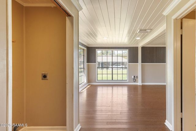 1405 Sycamore Street, New Iberia, LA 70560