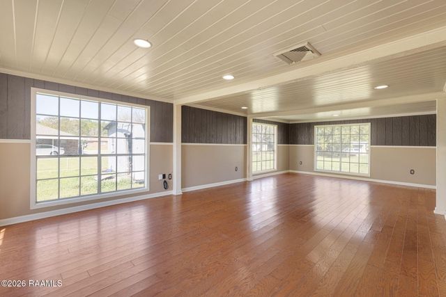 1405 Sycamore Street, New Iberia, LA 70560