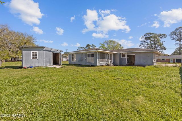 1405 Sycamore Street, New Iberia, LA 70560