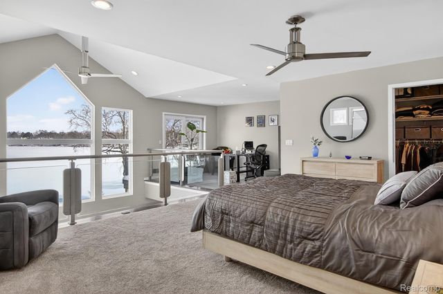 6780 Desmond Road, Waterford Charter Township, MI 48329