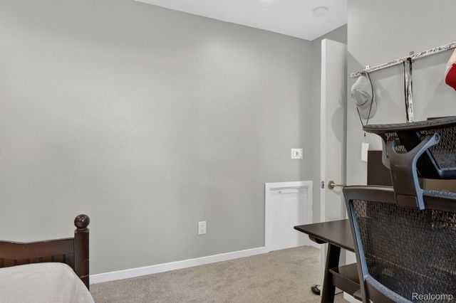 6780 Desmond Road, Waterford Charter Township, MI 48329