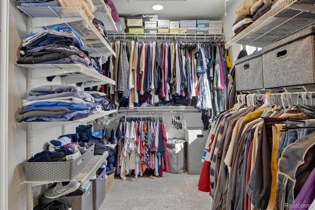 6780 Desmond Road, Waterford Charter Township, MI 48329