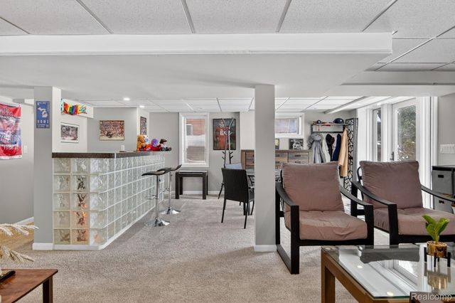 6780 Desmond Road, Waterford Charter Township, MI 48329