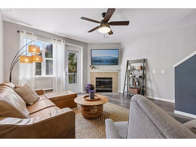 1808 Se CUTTER Ln, Vancouver, WA 98661