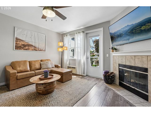 1808 Se CUTTER Ln, Vancouver, WA 98661