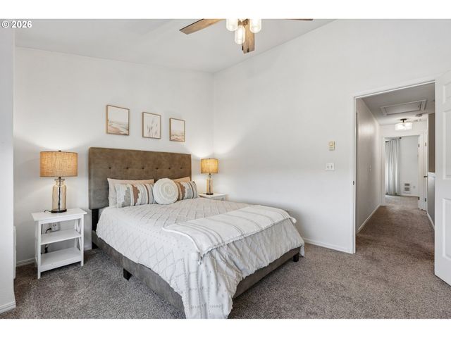 1808 Se CUTTER Ln, Vancouver, WA 98661