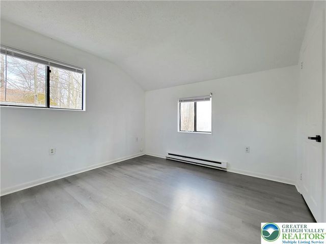 8382 GARDEN Drive, Coolbaugh Twp, PA 18466