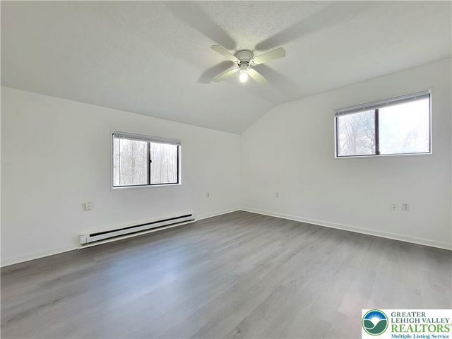 8382 GARDEN Drive, Coolbaugh Twp, PA 18466