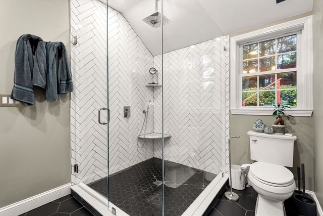 960 Summer St, Lynnfield, MA 01940