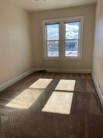 7511 22nd AVENUE, Kenosha, WI 53143