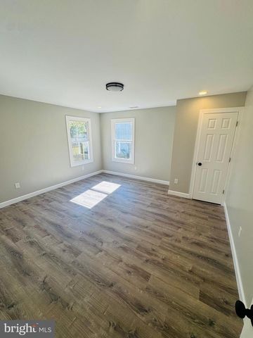 329 E BROAD ST, Millville, NJ 08332