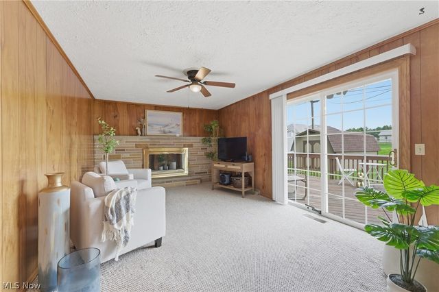 1708 Edmar Street, Louisville, OH 44641