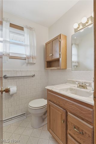 1708 Edmar Street, Louisville, OH 44641