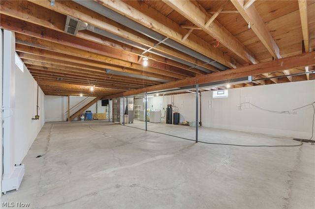 1708 Edmar Street, Louisville, OH 44641