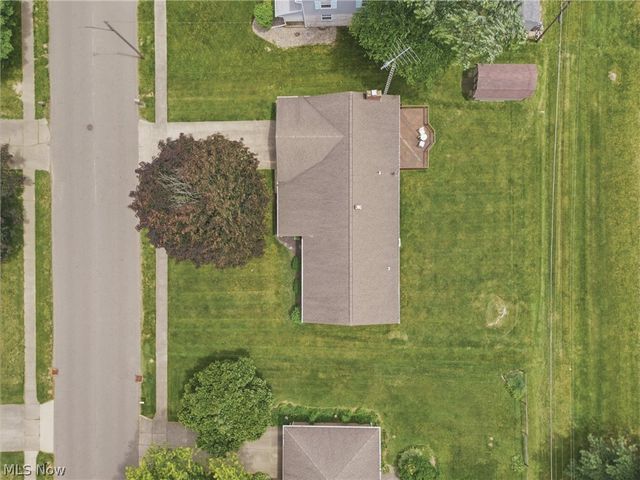1708 Edmar Street, Louisville, OH 44641