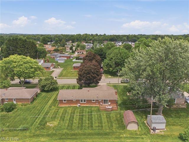 1708 Edmar Street, Louisville, OH 44641