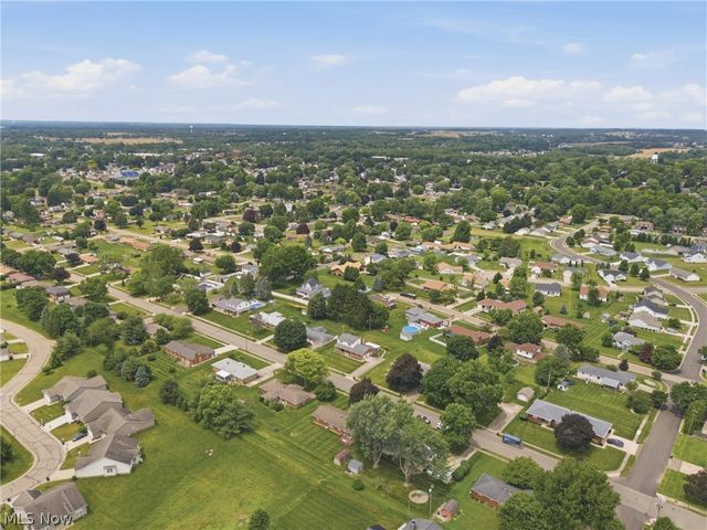 1708 Edmar Street, Louisville, OH 44641