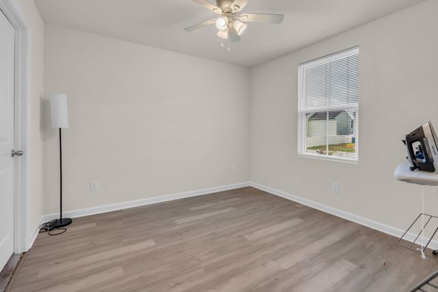 4029 S Downs Cir, White House, TN 37188